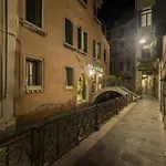 Ca' Dei Conti Hotel 4*