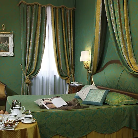 Otel Ca' Dei Conti 4*