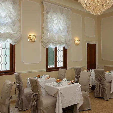 كا داي كونتي 4* البندقية