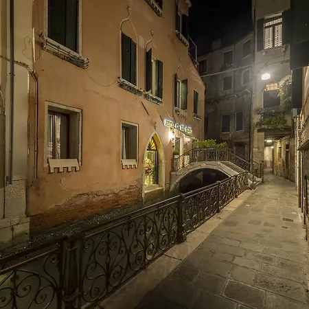 Ca' Dei Conti Отель 4*