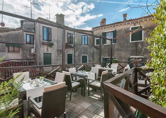 Hotell Ca' Dei Conti 4*