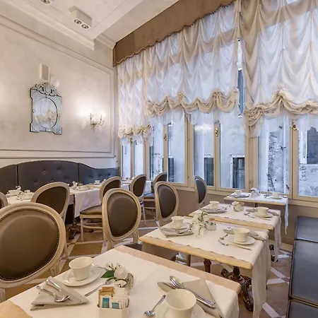 Hotel Ca' Dei Conti